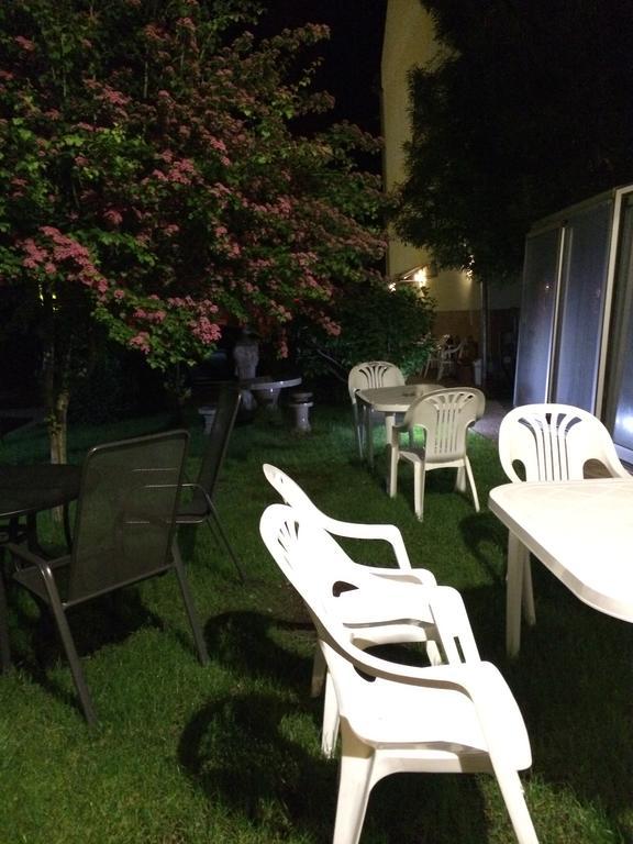 Bl Luxus Apartman Szegedin Exterior foto