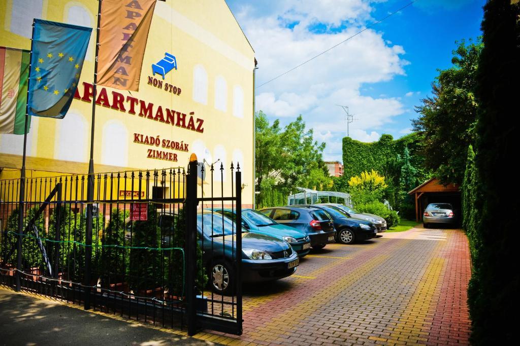 Bl Luxus Apartman Szegedin Exterior foto
