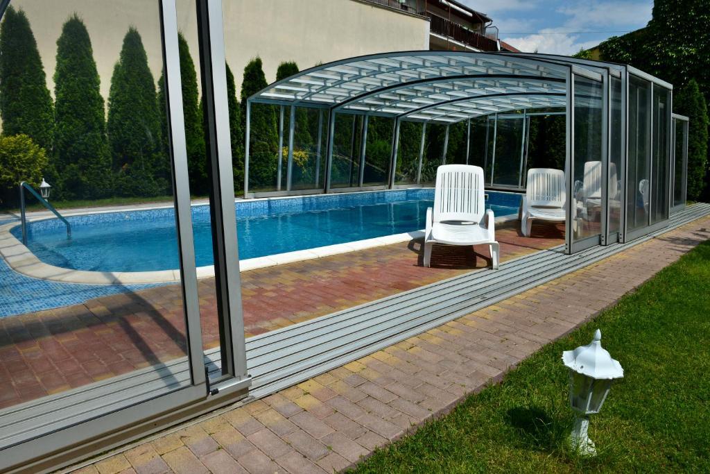 Bl Luxus Apartman Szegedin Exterior foto