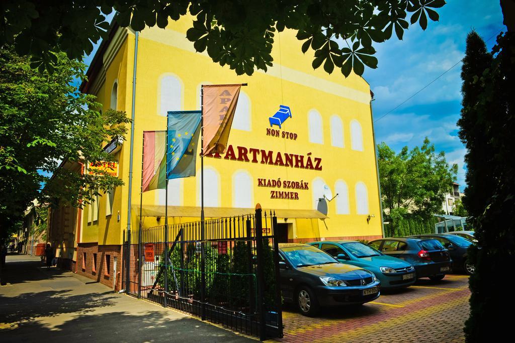 Bl Luxus Apartman Szegedin Exterior foto