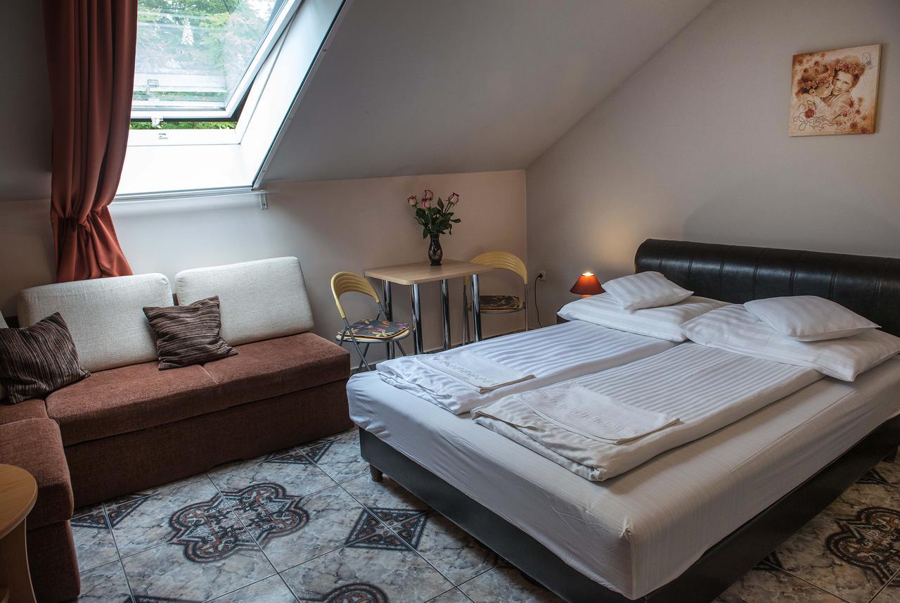 Bl Luxus Apartman Szegedin Exterior foto