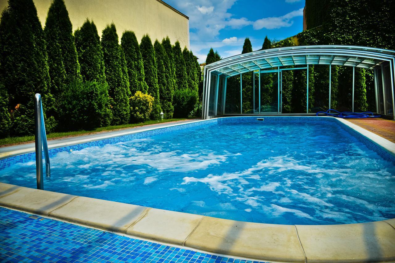 Bl Luxus Apartman Szegedin Exterior foto